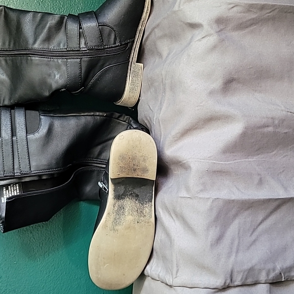 Hally black knee high boot - Picture 6 of 7